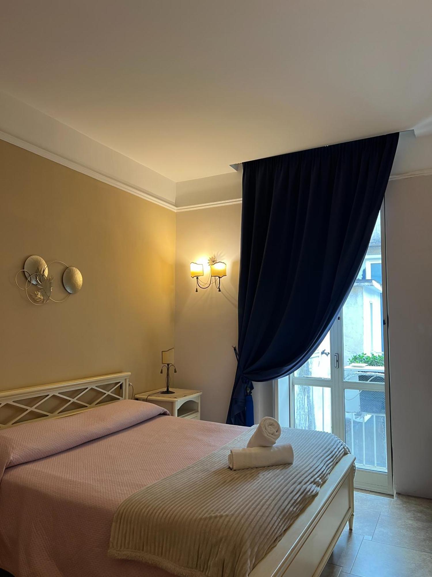 Couette-café La Dimora Di Nettuno 3*