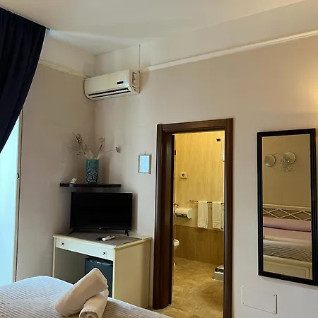 B&B La Dimora Di Nettuno Naples Extérieur photo