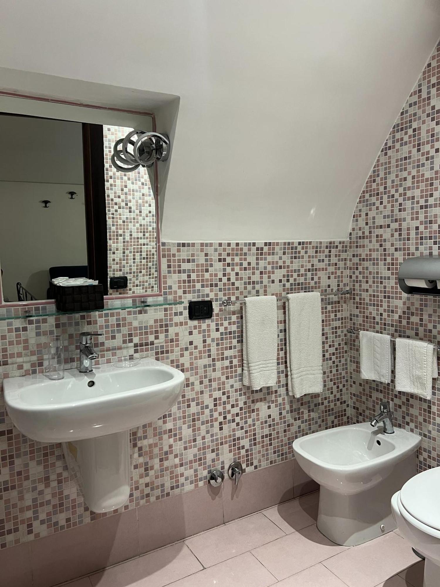 La Dimora Di Nettuno Bed and breakfast